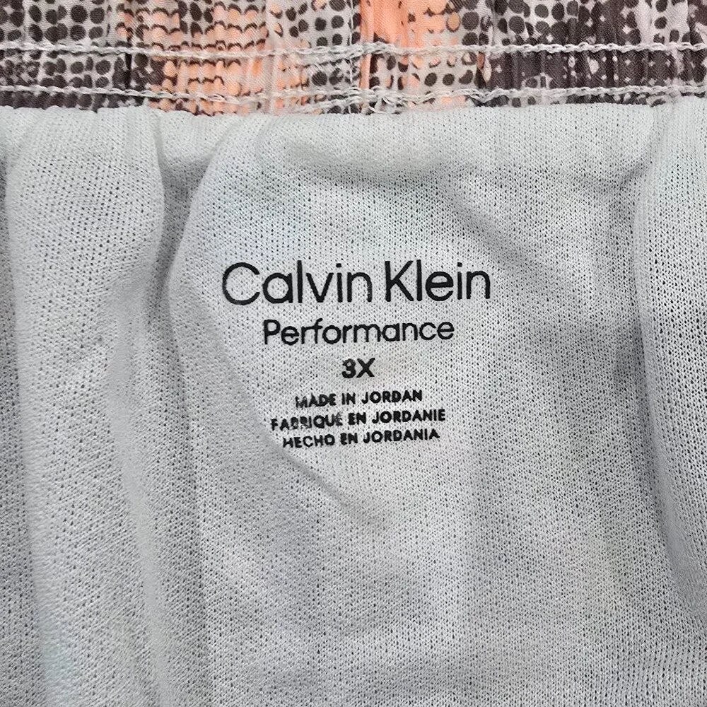 NWT Calvin Klein Performance Women's Plus Fitness Workout Shorts Size 3X